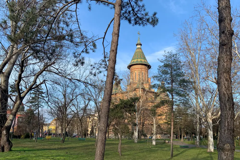 Catedrala Mitropolitana (Sfintii Trei Ierarhi)