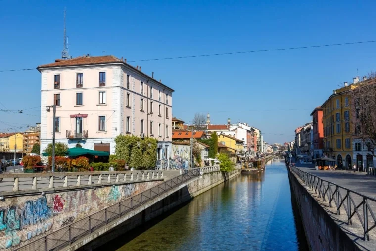 Canalul Naviglio Grande