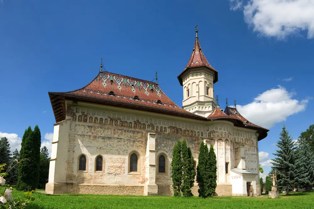 Manastirea Sfantul Ioan cel Nou de la Suceava
