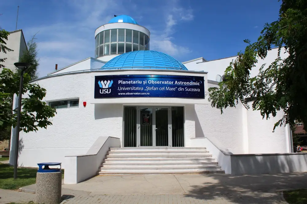 Planetariul si Observatorul Astronomic