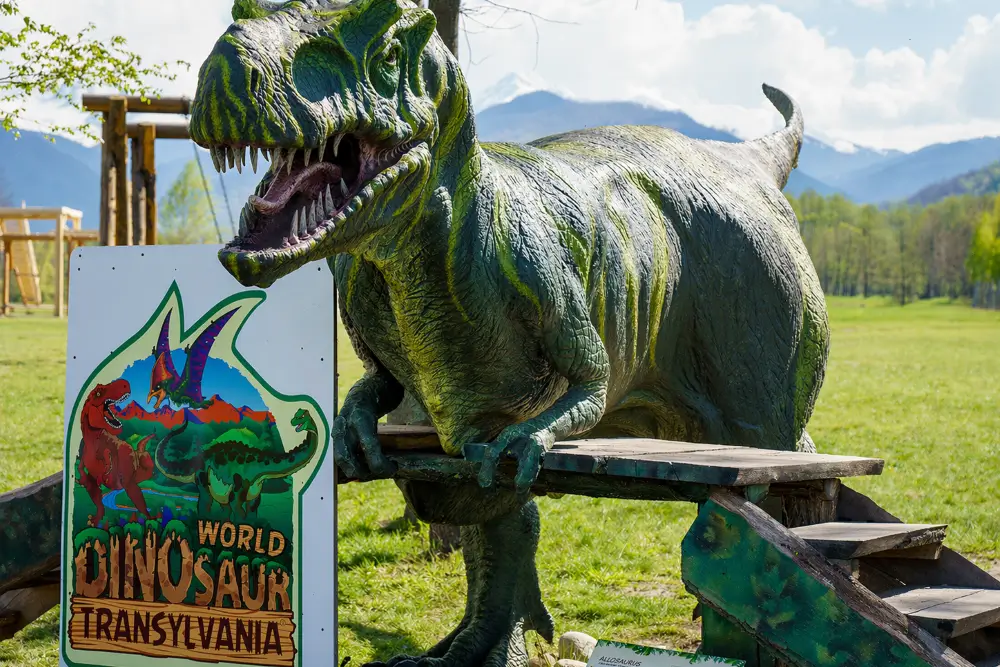 Dinosaur World Transylvania