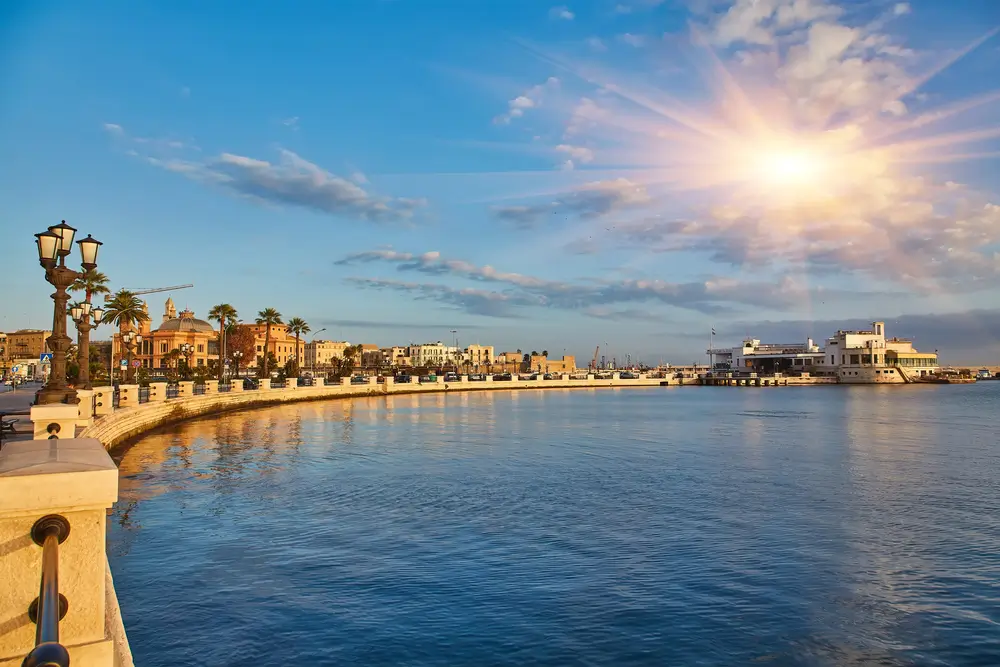Promenada din Bari (Lungomare di Bari)