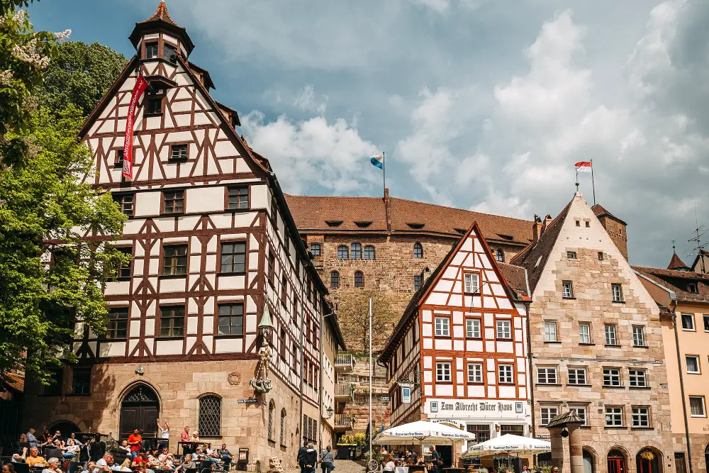 Tiergärtnertorplatz